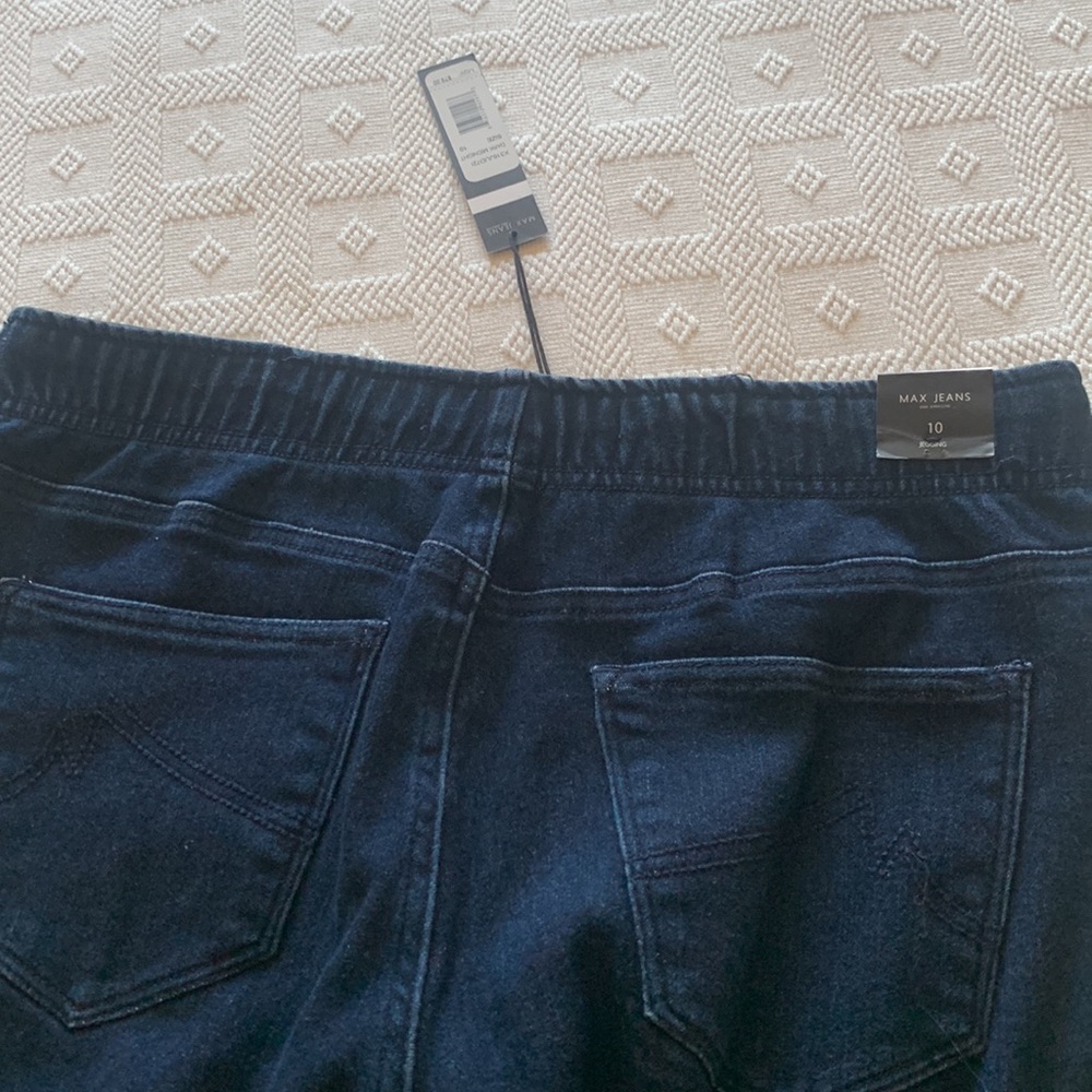 Jeans - Picture 4 of 5